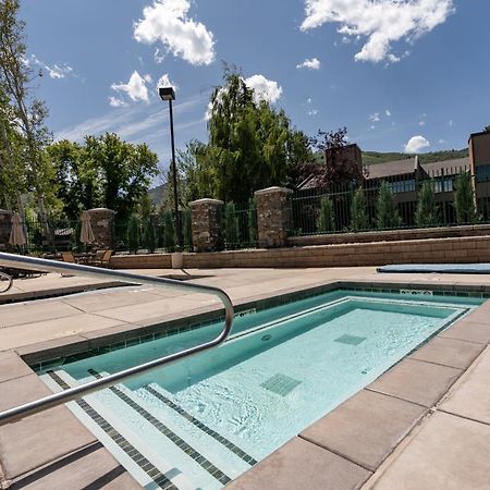 Two Bedroom Park Ave Condo By Park City Vacations Екстериор снимка
